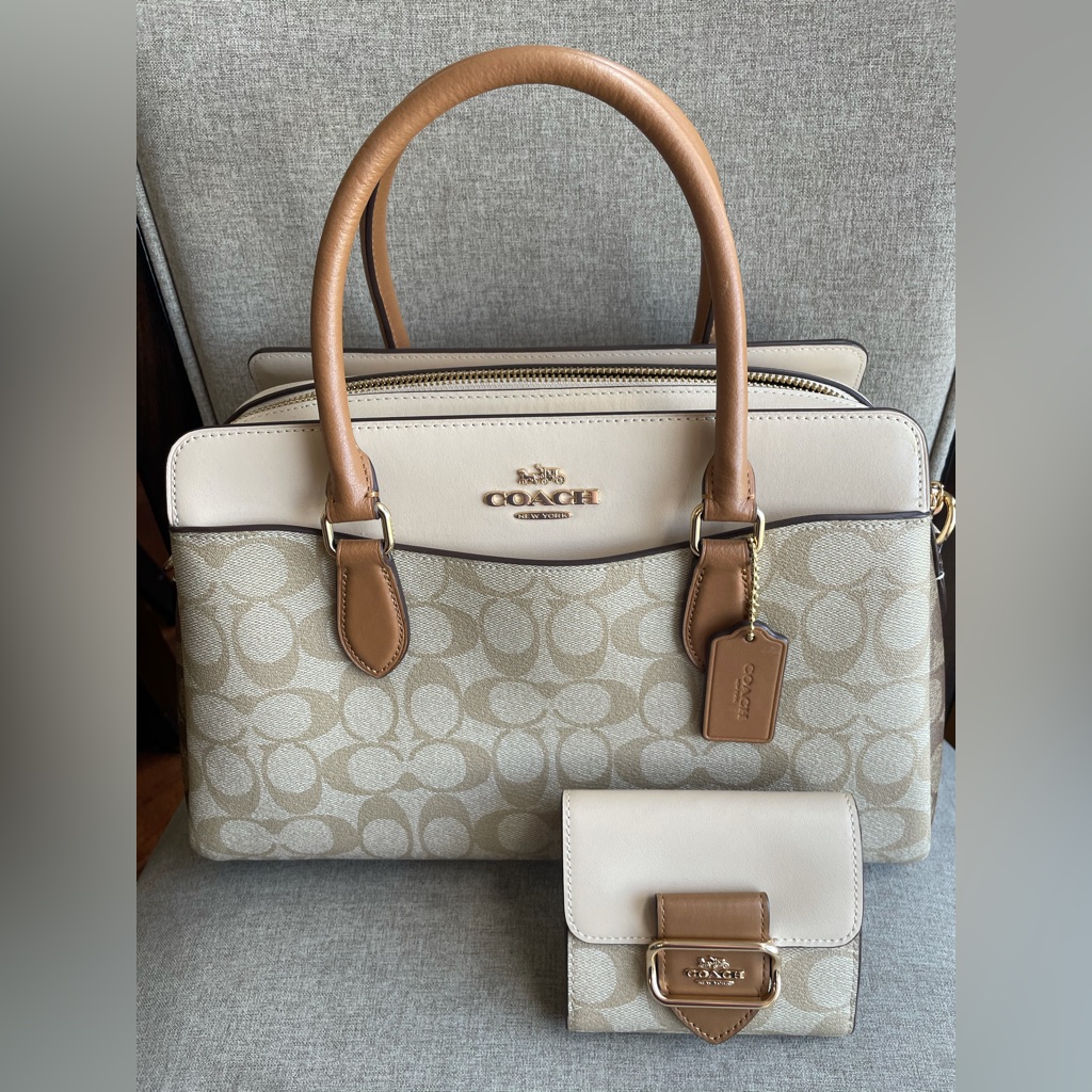 Nwt2pcs Coach Large Darcie Carryall In Blocked Signaturecs554and Wallet